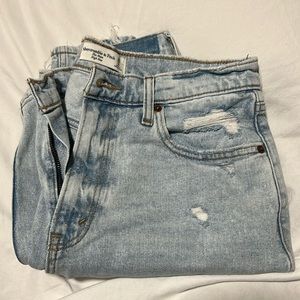 Abercrombie & Fitch “The Mom High Rise” Jeans